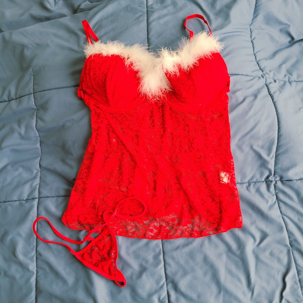 Red Lace Lingerie Set with White Feathered Trim